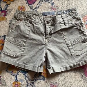 Miss Me Women’s Olive Shorts Size 27 CP1273 Cargo